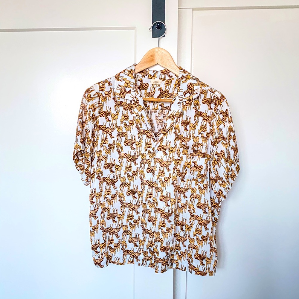 ANTHROPOLOGIE Silk-look shirt
